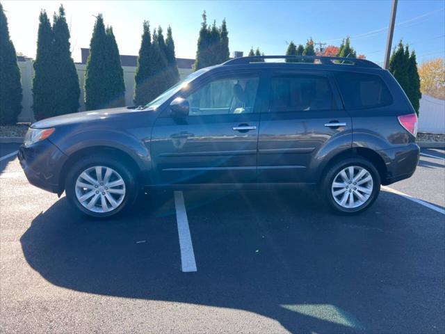2011 subaru forester 2.5 x limited