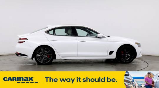2022 Genesis G70