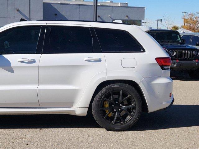 2021 jeep grand cherokee trackhawk