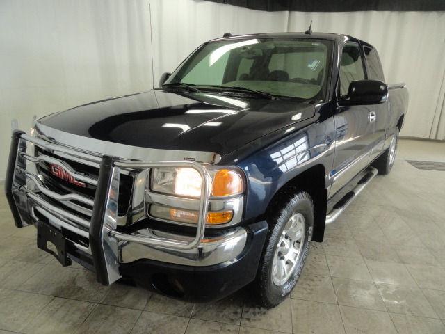 2005 gmc sierra 1500 sle for sale in grand forks, north dakota