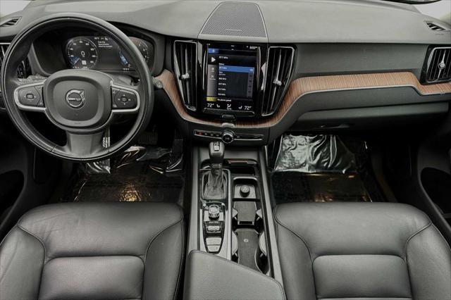 2021 volvo xc60 t5 momentum