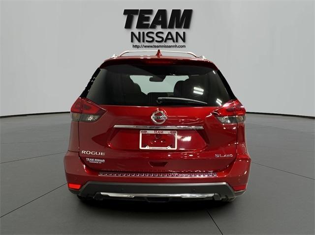 2019 nissan rogue sl
