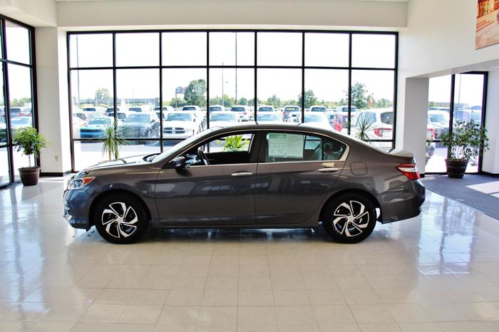 used 2017 honda accord lx sedan hopkinsville, ky 42240 for sale in hopkinsville, kentucky