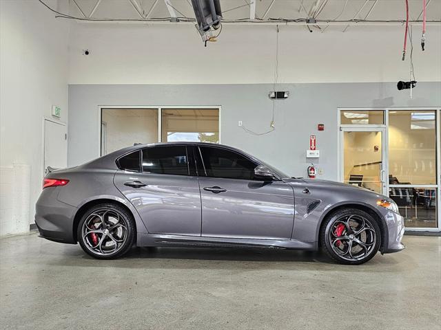 2018 alfa romeo giulia quadrifoglio