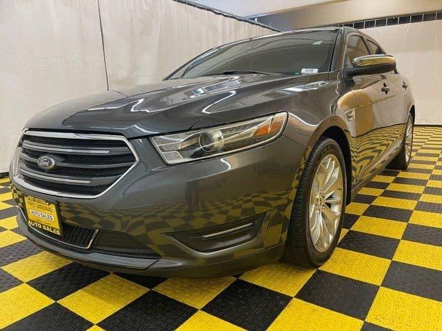 2018 ford taurus limited in seattle, washington