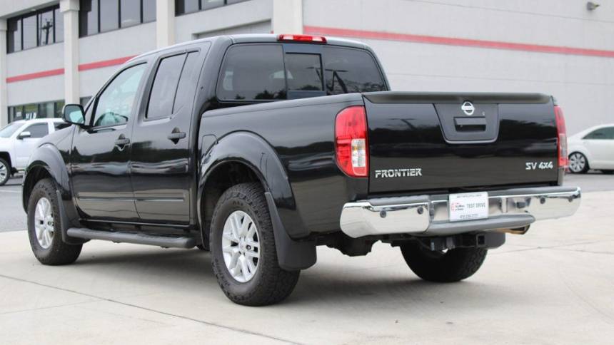2016 nissan frontier sv