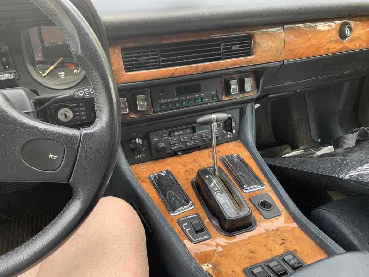 1989 jaguar xjs convertible white rwd automatic base