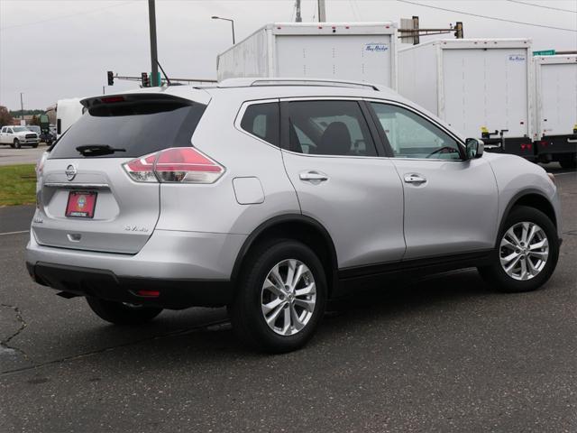 2016 nissan rogue sv