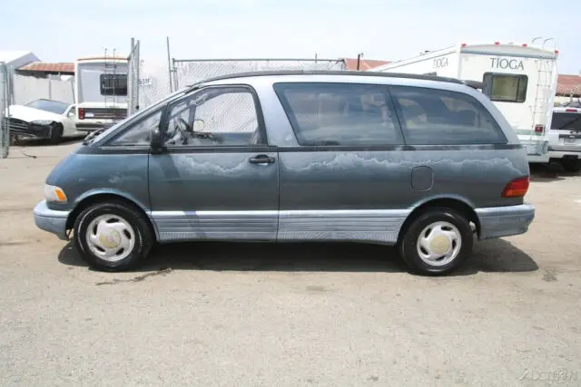 1992 toyota previa 4 cylinder 2.4l automatic no reserve