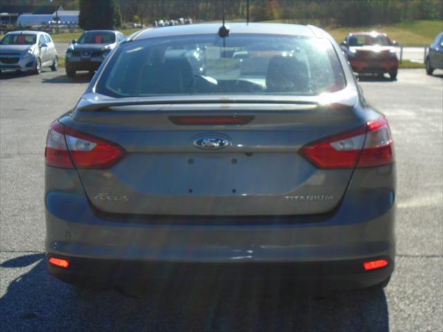 2014 ford focus titanium