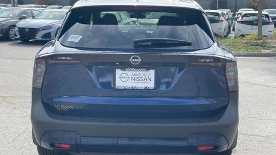 2025 Nissan Kicks