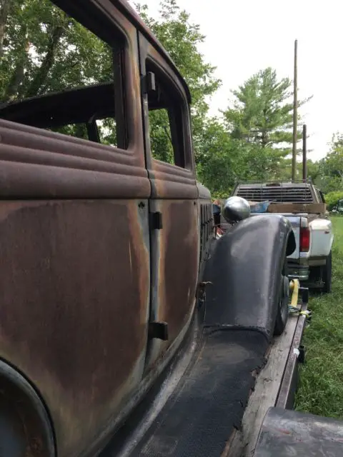 1933 chrysler co 4-door sedan no reserve