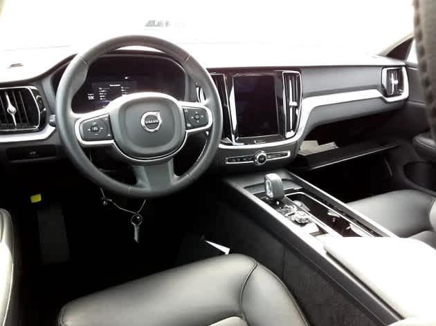 2024 volvo s60 b5 core dark