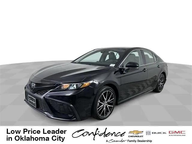 2023 toyota camry se