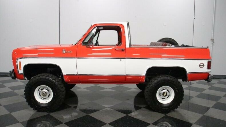 classic vintage chrome chevy k5 blazer 4x4 350 v8 4-speed manual crimson red