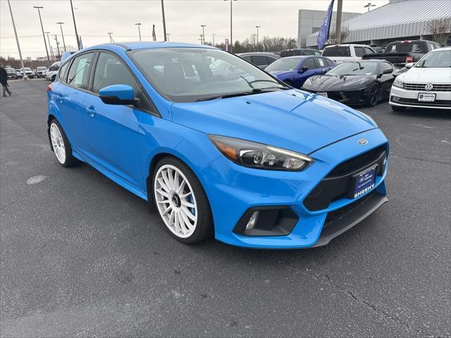 2017 ford focus rs base
