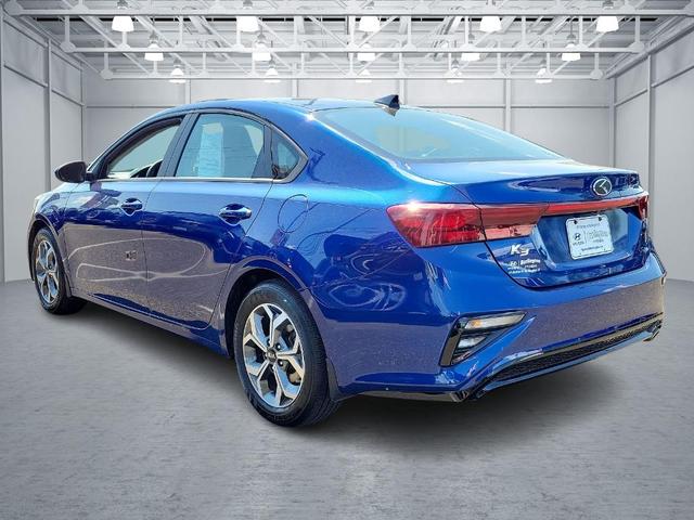 2021 kia forte lxs