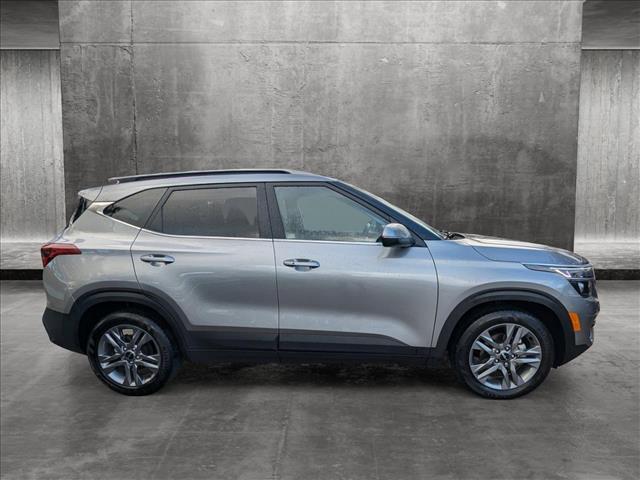 2023 kia seltos s