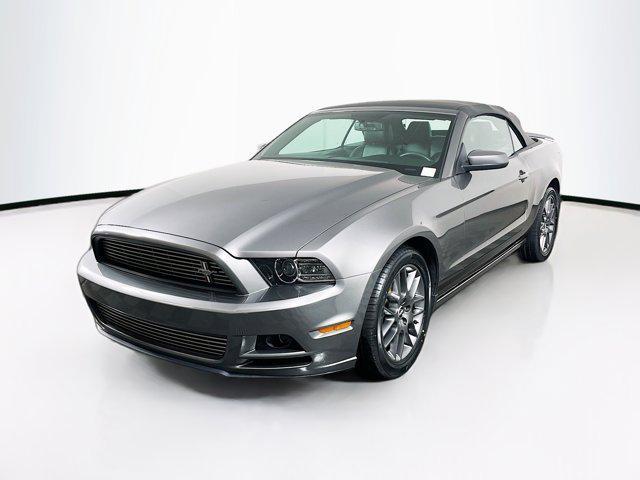 2013 ford mustang v6 premium