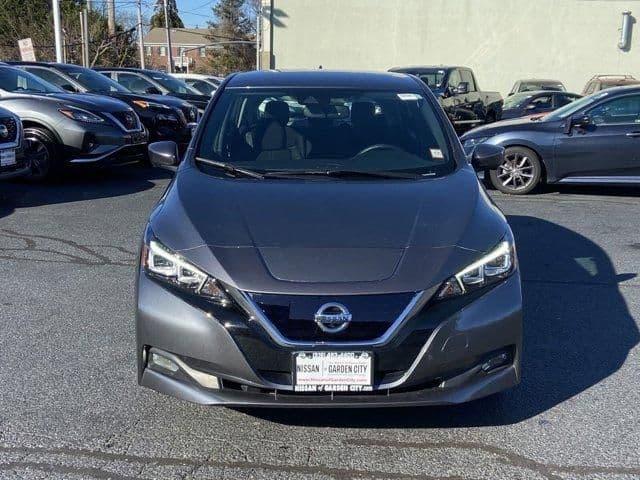 2022 nissan leaf sv in hempstead, new york
