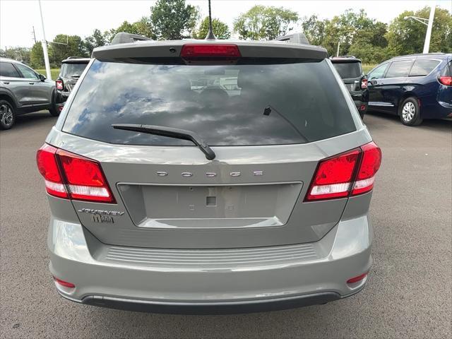 2019 dodge journey se