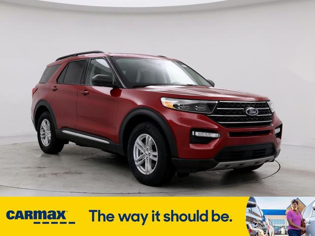 2021 ford explorer xlt