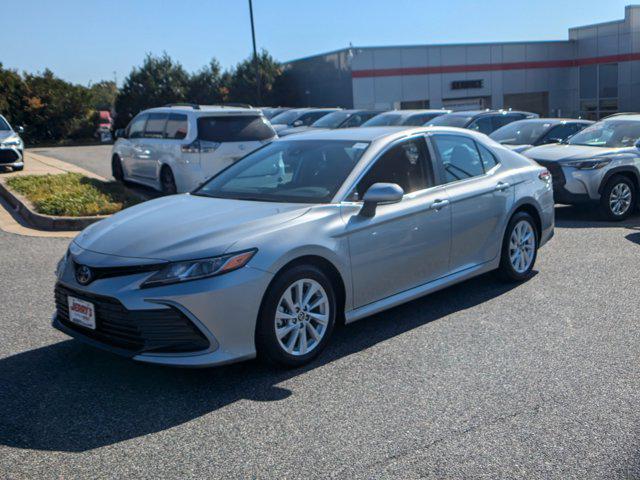2024 toyota camry le