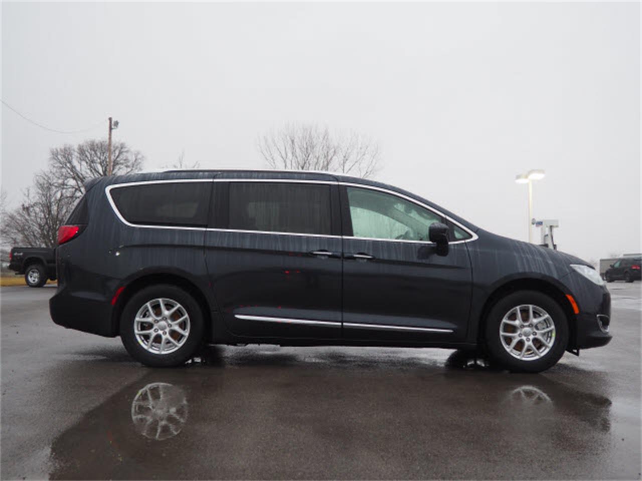 2020 chrysler pacifica