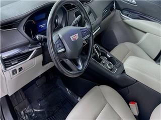2020 Cadillac XT4 l