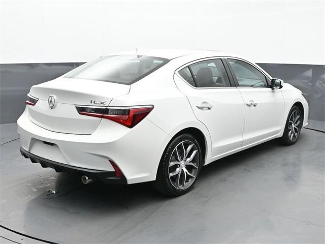 2022 acura ilx premium package