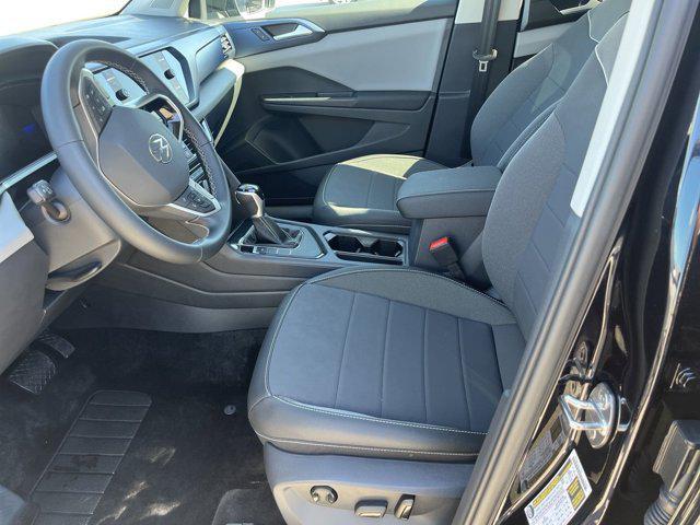2023 volkswagen taos 1.5t se