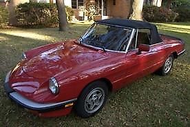 alfa romeo spider veloce 1990 **low miles and super clean**