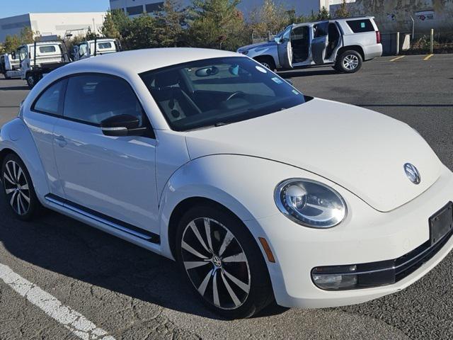 2012 volkswagen beetle base