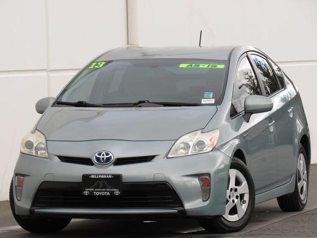 2013 toyota prius three