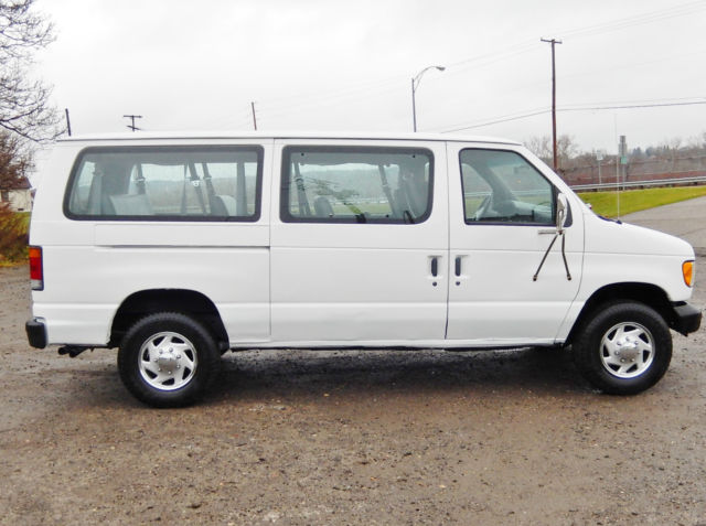 1994 Ford E-series van club wagon