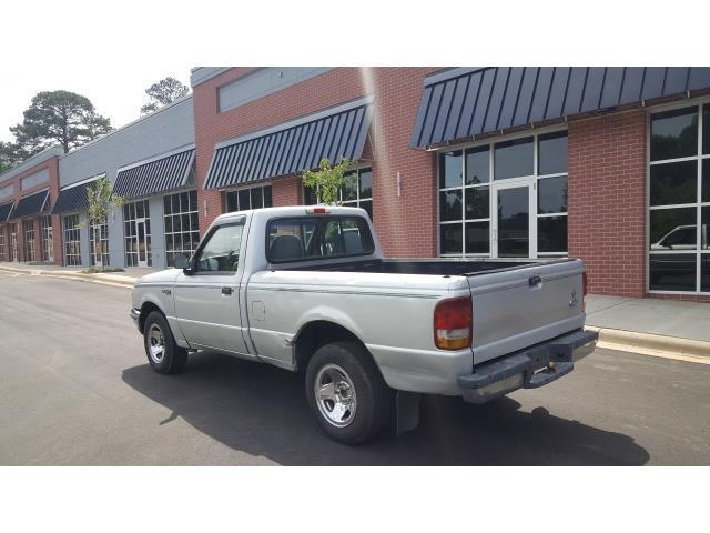 great little work truck - 1993 ford ranger - 38k miles - no reserve!!!