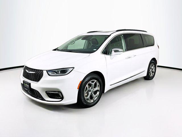 2022 chrysler pacifica limited