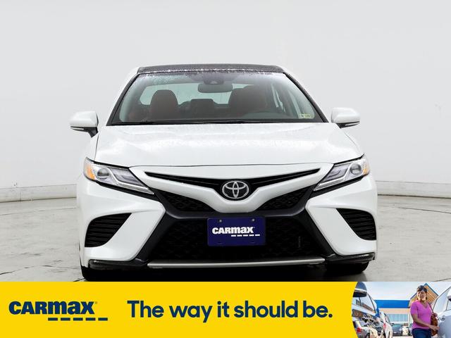 2020 toyota camry xse