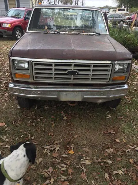 1982 ford f 350 flatbed, farm truck, 1 owner