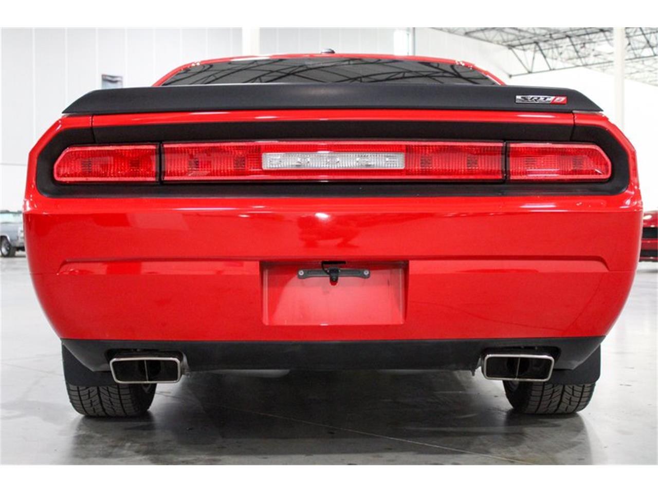 2009 dodge challenger srt8