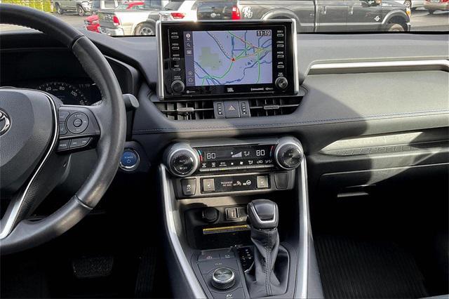 2021 toyota rav4 hybrid se