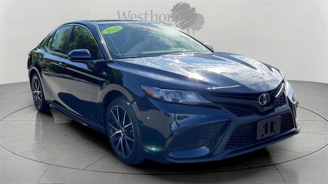 2021 toyota camry se