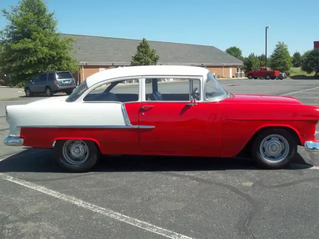 hot rod/ classic/street rod/ cruiser/ muscle car