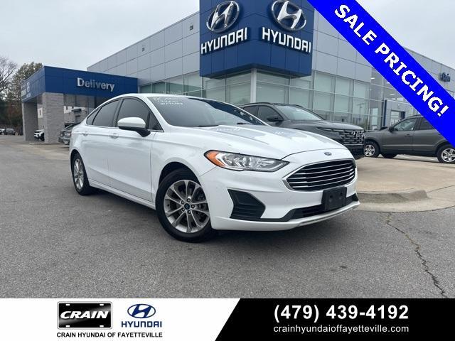2019 ford fusion se