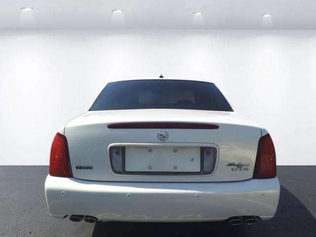 2005 cadillac deville dts