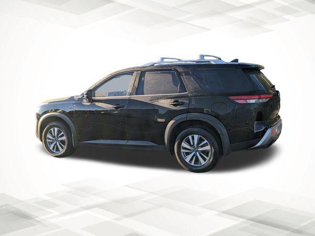2023 nissan pathfinder sl