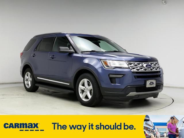 2019 ford explorer xlt