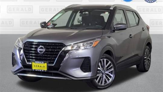 2022 nissan kicks sv