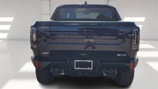 2025 GMC Hummer EV