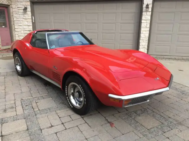 1972 corvette coupe, nice car !